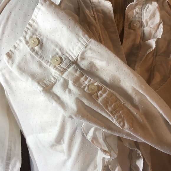 American Eagle White dotted Swiss cotton long sleeve ruffled shirt/Size 10 - Picture 12 of 16